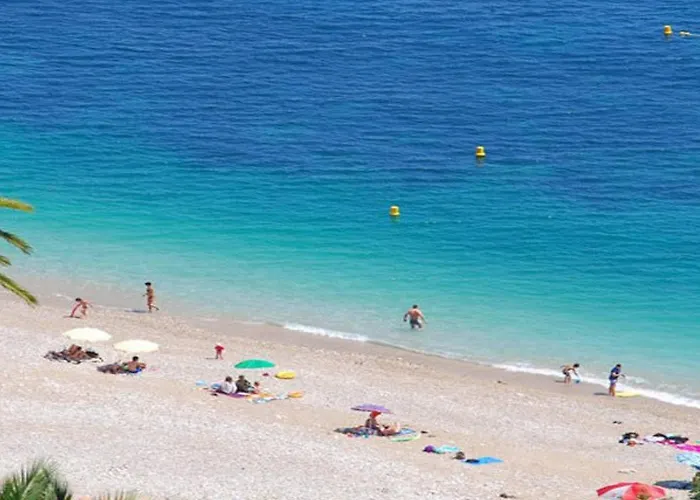 Cosy Pour 4 A Avec Wi-fi - Fr-1-827-76 Apartamento Rocabruna